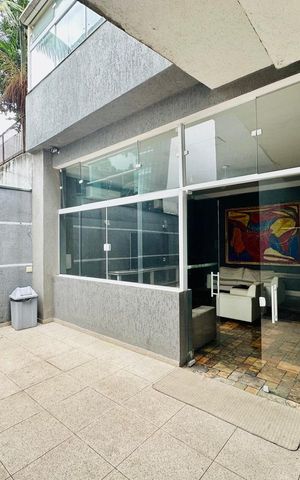 Casa à venda com 610m², 6 quartos e 10 vagas