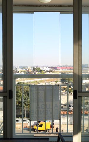 Apartamento à venda com 40m², 2 quartos e 1 vagaPlaca GRANDE instalada na sacada (2 andar com visão para a rua) no dia 09/07/2026 - Código da placa: GBEG-287
