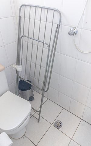 Apartamento à venda com 101m², 3 quartos e 2 vagas Apartamento à venda com 101m², 3 quartos e 2 vagasBanheiro de Serviço