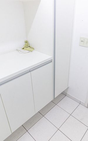 Apartamento à venda com 101m², 3 quartos e 2 vagas Apartamento à venda com 101m², 3 quartos e 2 vagasQuarto de Serviço