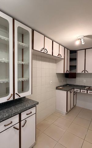 Casa à venda com 181m², 3 quartos e 2 vagasCozinha