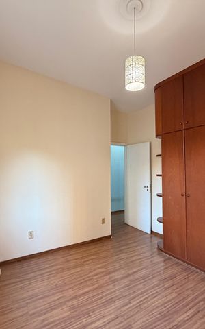 Casa à venda com 181m², 3 quartos e 2 vagasQuarto 3