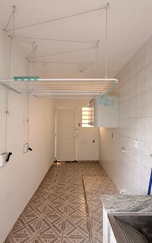 Casa à venda com 181m², 3 quartos e 2 vagasÁrea de Serviço
