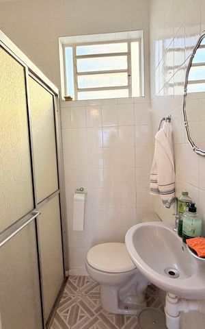 Casa à venda com 181m², 3 quartos e 2 vagasBanheiro Externo