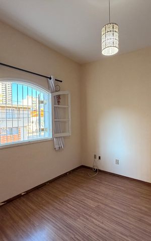 Casa à venda com 181m², 3 quartos e 2 vagasQuarto 3