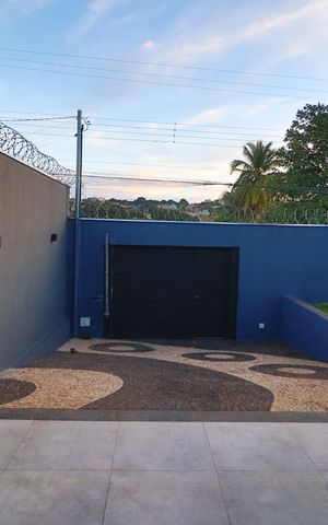 Casa para alugar com 360m², 3 quartos e 7 vagasGaragem