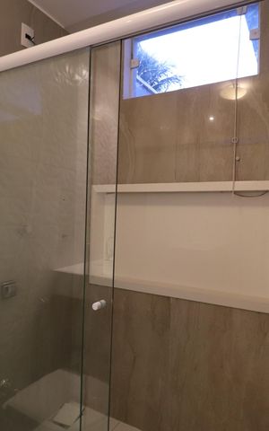 Casa para alugar com 360m², 3 quartos e 7 vagasBanheiro do Quarto 1