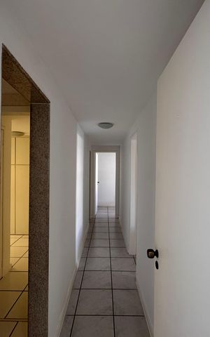 Apartamento à venda com 130m², 2 quartos e 1 vaga Apartamento à venda com 130m², 2 quartos e 1 vagaVivo