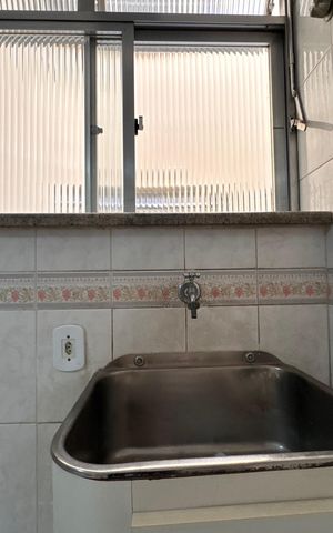 Apartamento à venda com 130m², 2 quartos e 1 vaga Apartamento à venda com 130m², 2 quartos e 1 vagaCozinha e Área de Serviço