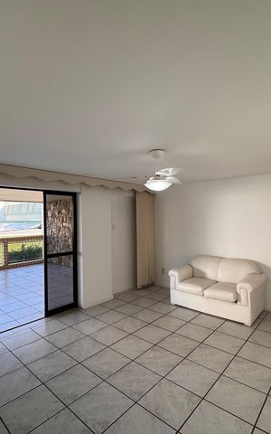 Apartamento à venda com 130m², 2 quartos e 1 vaga Apartamento à venda com 130m², 2 quartos e 1 vagaSala
