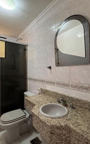 Apartamento à venda com 130m², 2 quartos e 1 vaga Apartamento à venda com 130m², 2 quartos e 1 vagaBanheiro Social