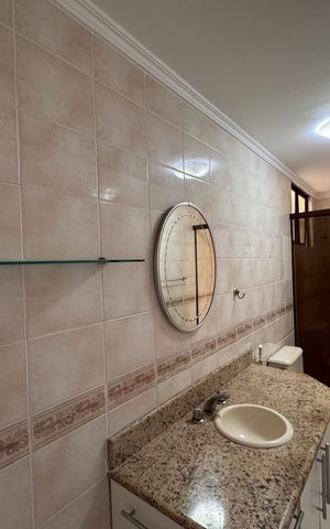 Apartamento à venda com 130m², 2 quartos e 1 vaga Apartamento à venda com 130m², 2 quartos e 1 vagaSuíte - Banheiro