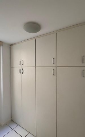 Apartamento à venda com 130m², 2 quartos e 1 vaga Apartamento à venda com 130m², 2 quartos e 1 vagaCozinha e Área de Serviço - Quarto