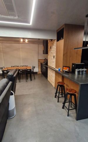 Apartamento à venda com 85m², 1 quarto e 2 vagas Apartamento à venda com 85m², 1 quarto e 2 vagasVaranda