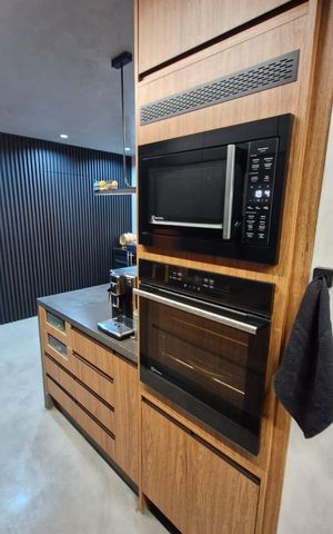 Apartamento à venda com 85m², 1 quarto e 2 vagas Apartamento à venda com 85m², 1 quarto e 2 vagasCozinha