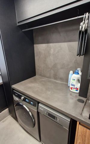 Apartamento à venda com 85m², 1 quarto e 2 vagas Apartamento à venda com 85m², 1 quarto e 2 vagasÁrea de serviço