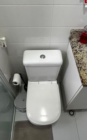 Apartamento à venda com 91m², 3 quartos e 2 vagas Apartamento à venda com 91m², 3 quartos e 2 vagasBanheiro