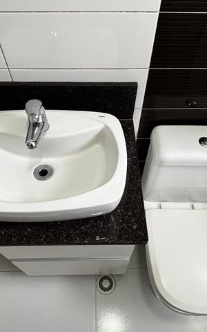 Apartamento à venda com 91m², 3 quartos e 2 vagas Apartamento à venda com 91m², 3 quartos e 2 vagasBanheiro da Suíte