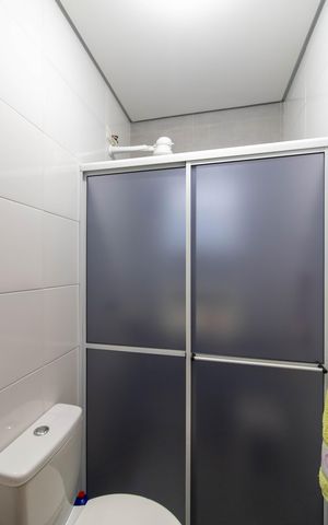Casa à venda com 90m², 2 quartos e 1 vaga Casa à venda com 90m², 2 quartos e 1 vagaBanheiro
