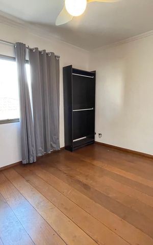 Casa para alugar com 351m², 4 quartos e 4 vagas Casa para alugar com 351m², 4 quartos e 4 vagasQuarto 4