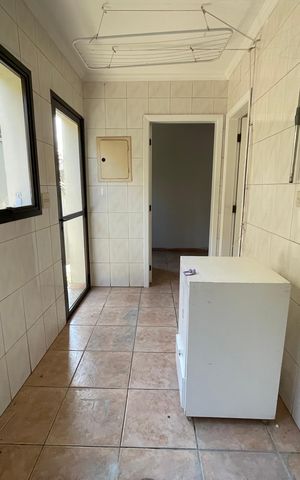 Casa para alugar com 351m², 4 quartos e 4 vagas Casa para alugar com 351m², 4 quartos e 4 vagasÁrea de Serviço