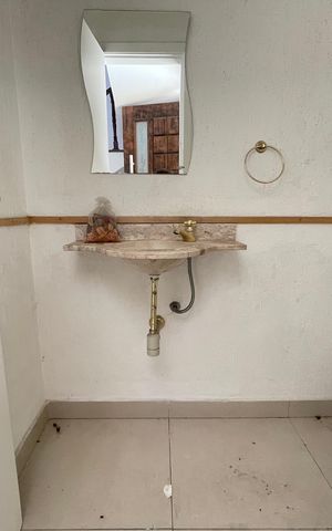 Casa para alugar com 351m², 4 quartos e 4 vagas Casa para alugar com 351m², 4 quartos e 4 vagasLavabo