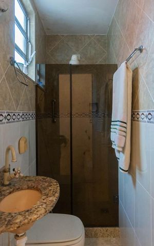 Casa à venda com 198m², 4 quartos e 1 vagaBanheiro Suíte