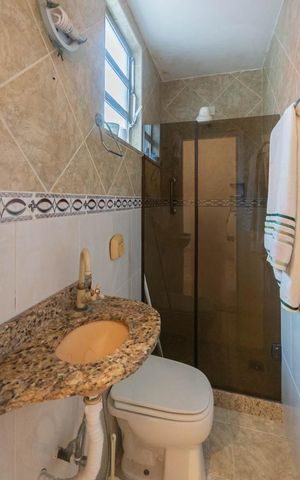 Casa à venda com 198m², 4 quartos e 1 vagaBanheiro Suíte