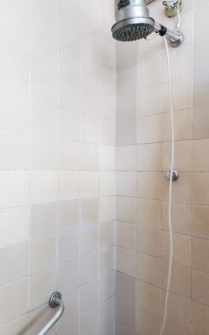 Apartamento à venda com 80m², 2 quartos e sem vaga Apartamento à venda com 80m², 2 quartos e sem vagaBanheiro Social