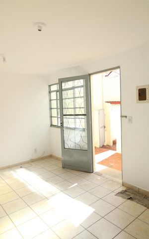 Casa para alugar com 392m², 6 quartos e 3 vagasCasa 2 - Sala
