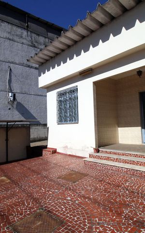 Casa para alugar com 392m², 6 quartos e 3 vagasQuintal frente