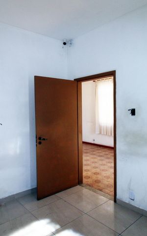 Casa para alugar com 392m², 6 quartos e 3 vagasQuarto 1