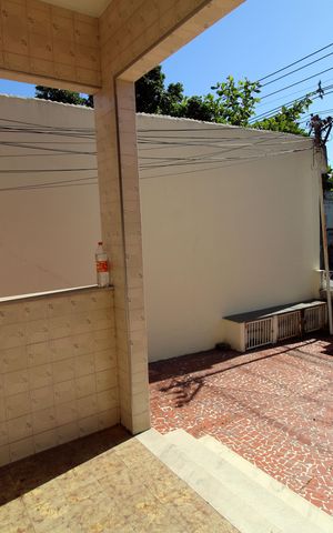 Casa para alugar com 392m², 6 quartos e 3 vagasVaranda