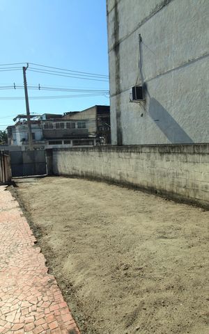 Casa para alugar com 392m², 6 quartos e 3 vagasQuintal lateral