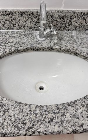 Apartamento para alugar com 45m², 2 quartos e 1 vaga Apartamento para alugar com 45m², 2 quartos e 1 vagaBanheiro Social