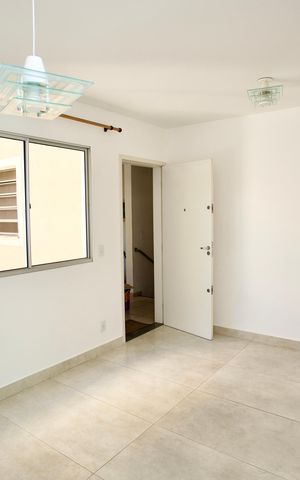 Apartamento à venda com 55m², 2 quartos e 1 vaga Apartamento à venda com 55m², 2 quartos e 1 vagaSala