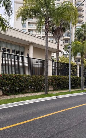 Apartamento à venda com 436m², 4 quartos e 2 vagas Apartamento à venda com 436m², 4 quartos e 2 vagasFachada