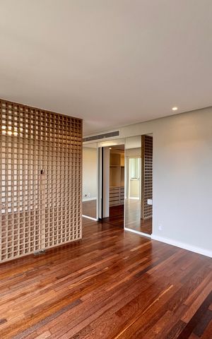 Apartamento à venda com 436m², 4 quartos e 2 vagas Apartamento à venda com 436m², 4 quartos e 2 vagasSuíte 4 (Master)