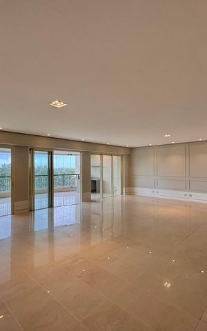 Apartamento à venda com 436m², 4 quartos e 2 vagas Apartamento à venda com 436m², 4 quartos e 2 vagasSala