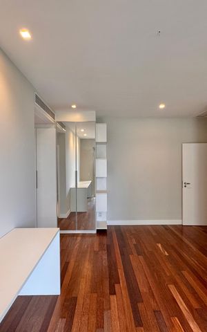 Apartamento à venda com 436m², 4 quartos e 2 vagas Apartamento à venda com 436m², 4 quartos e 2 vagasSuíte 1