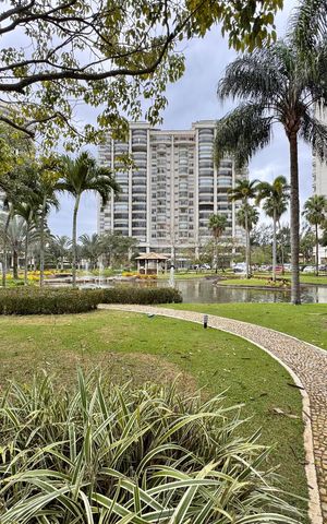 Apartamento à venda com 436m², 4 quartos e 2 vagas Apartamento à venda com 436m², 4 quartos e 2 vagasÁrea comum