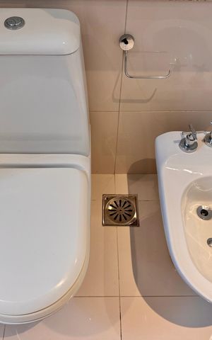 Apartamento à venda com 436m², 4 quartos e 2 vagas Apartamento à venda com 436m², 4 quartos e 2 vagasSuíte 1 - Banheiro