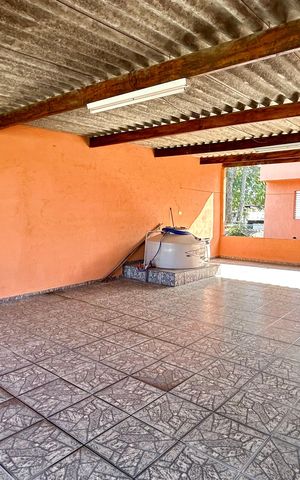 Casa à venda com 133m², 2 quartos e 2 vagas Casa à venda com 133m², 2 quartos e 2 vagasQuintal