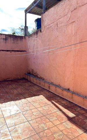 Casa à venda com 133m², 2 quartos e 2 vagas Casa à venda com 133m², 2 quartos e 2 vagasQuintal