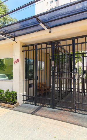Apartamento para alugar com 74m², 2 quartos e 1 vaga Apartamento para alugar com 74m², 2 quartos e 1 vagaFachada