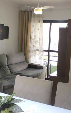 Apartamento à venda com 65m², 3 quartos e 1 vagaSala 