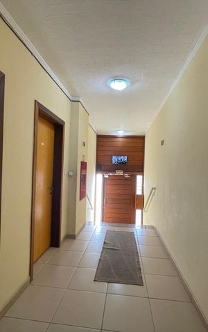 Apartamento à venda com 106m², 2 quartos e 1 vaga
