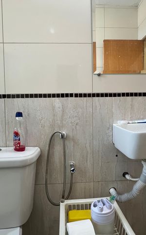 Apartamento à venda com 74m², 3 quartos e 1 vaga Apartamento à venda com 74m², 3 quartos e 1 vagaBanheiro social
