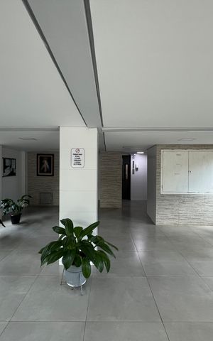 Apartamento à venda com 74m², 3 quartos e 1 vaga Apartamento à venda com 74m², 3 quartos e 1 vagaHall de entrada