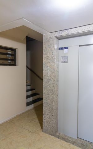 Apartamento para alugar com 104m², 2 quartos e 1 vaga Apartamento para alugar com 104m², 2 quartos e 1 vagaHall de entrada